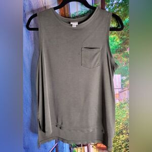 A New Day olive green sleeveless top, size large
